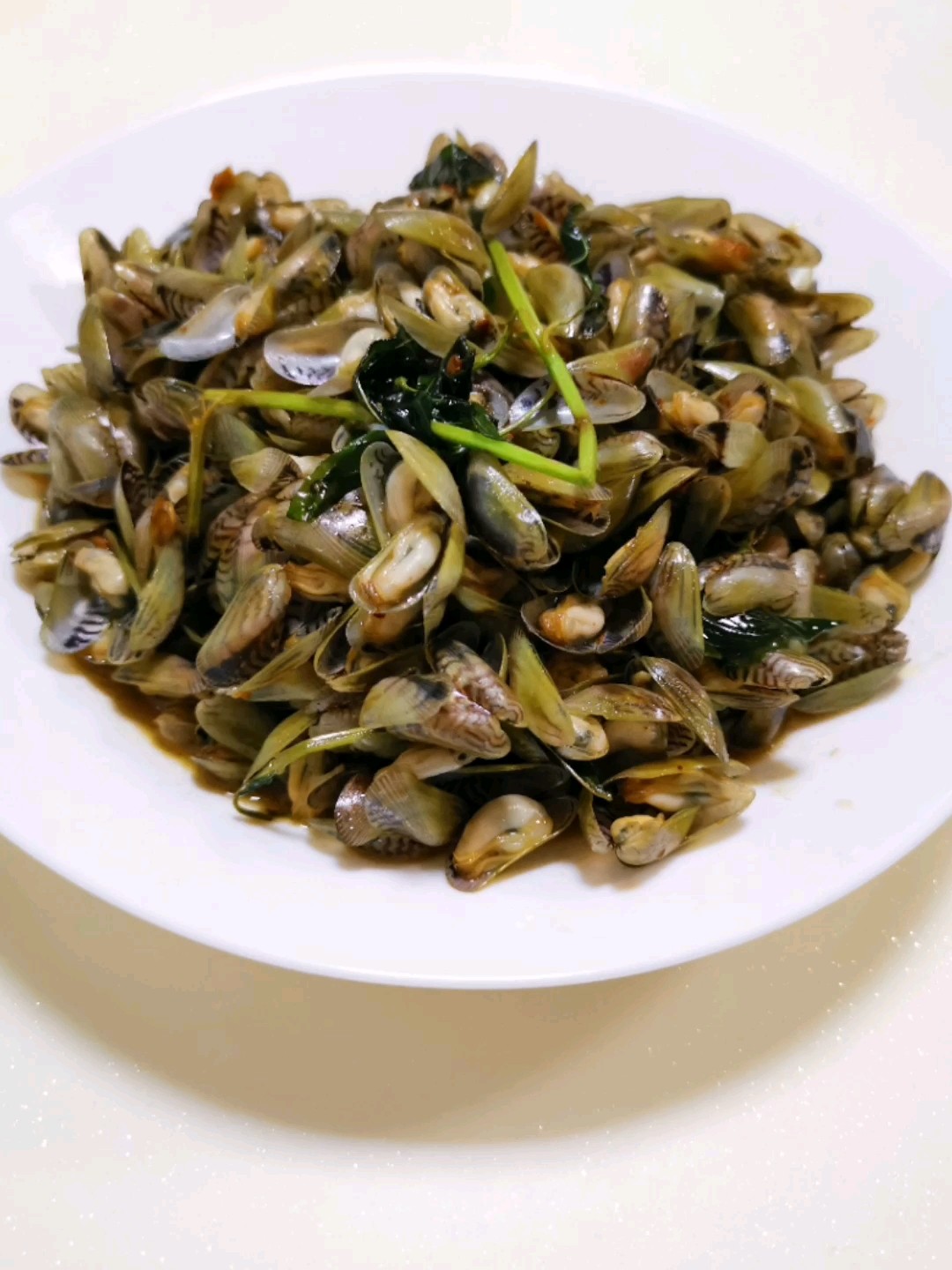 炒薄殼的做法-咸鮮味炒菜譜