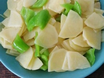 尖椒土豆片的做法-家常味炒菜譜