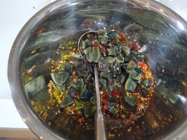 皮蛋豆腐的做法-家常味其它工藝菜譜