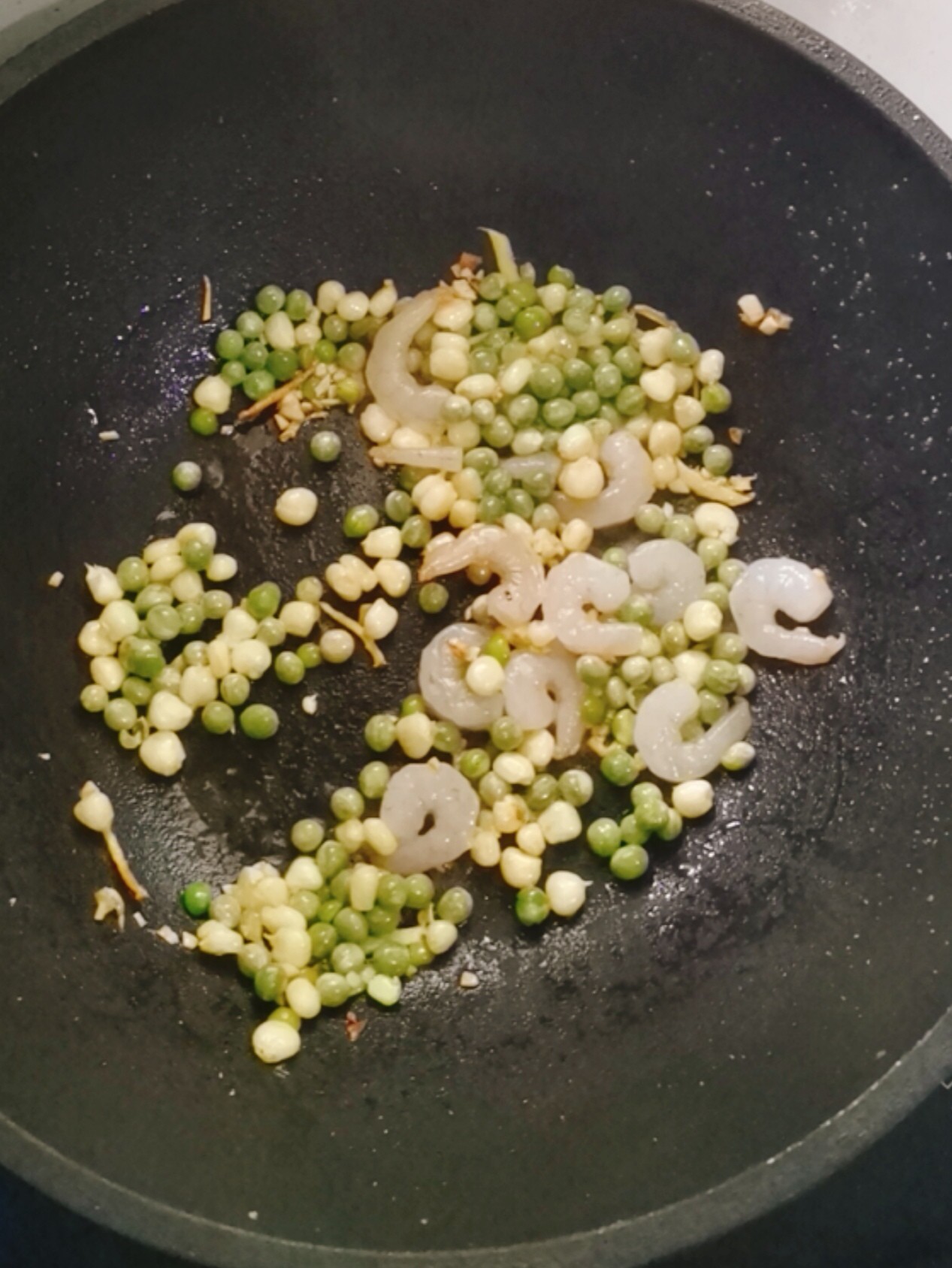 玉米青豆炒蝦仁的做法-咸鮮味炒菜譜
