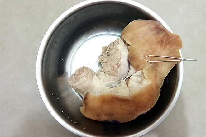 白切肘子的做法-咸鮮味煮菜譜