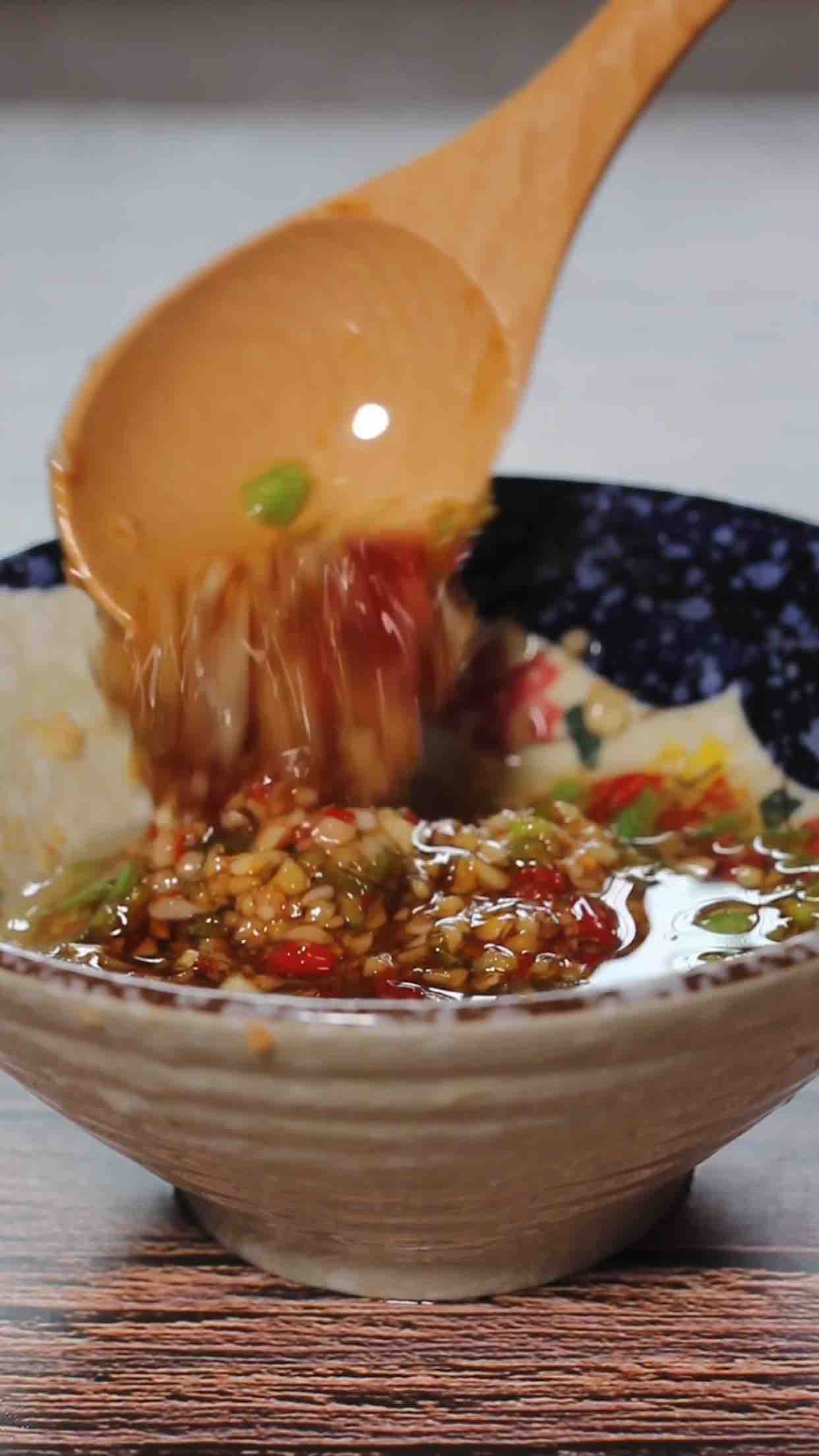 劈腿大蝦的做法-咸鮮味蒸菜譜