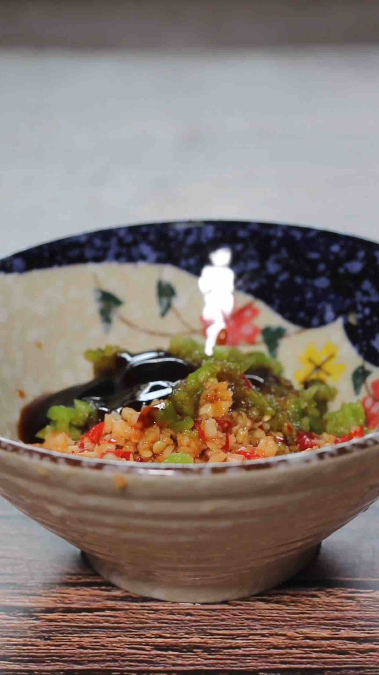 劈腿大蝦的做法-咸鮮味蒸菜譜