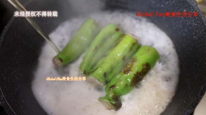 #深夜最饞的美食#虎皮尖椒釀肉的做法-香辣味燜菜譜