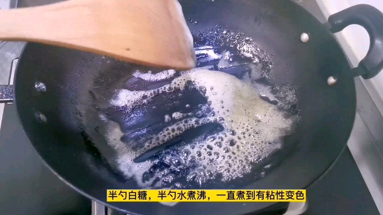 排骨燉豆角的家常做法，用料簡單口感上乘，一鍋米飯不夠吃了的做法-家常味燉菜譜