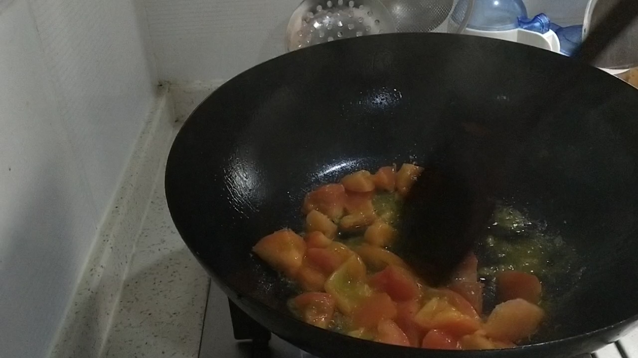 番茄金針菇的做法-酸甜味煮菜譜