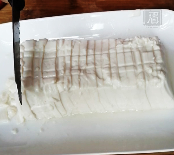 皮蛋榨菜拌豆腐的做法-咸鮮味拌菜譜