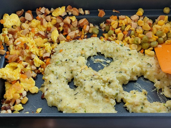 這款蛋炒飯，顏值與味道并存，不怕小朋友不愛吃飯了的做法-家常味炒菜譜