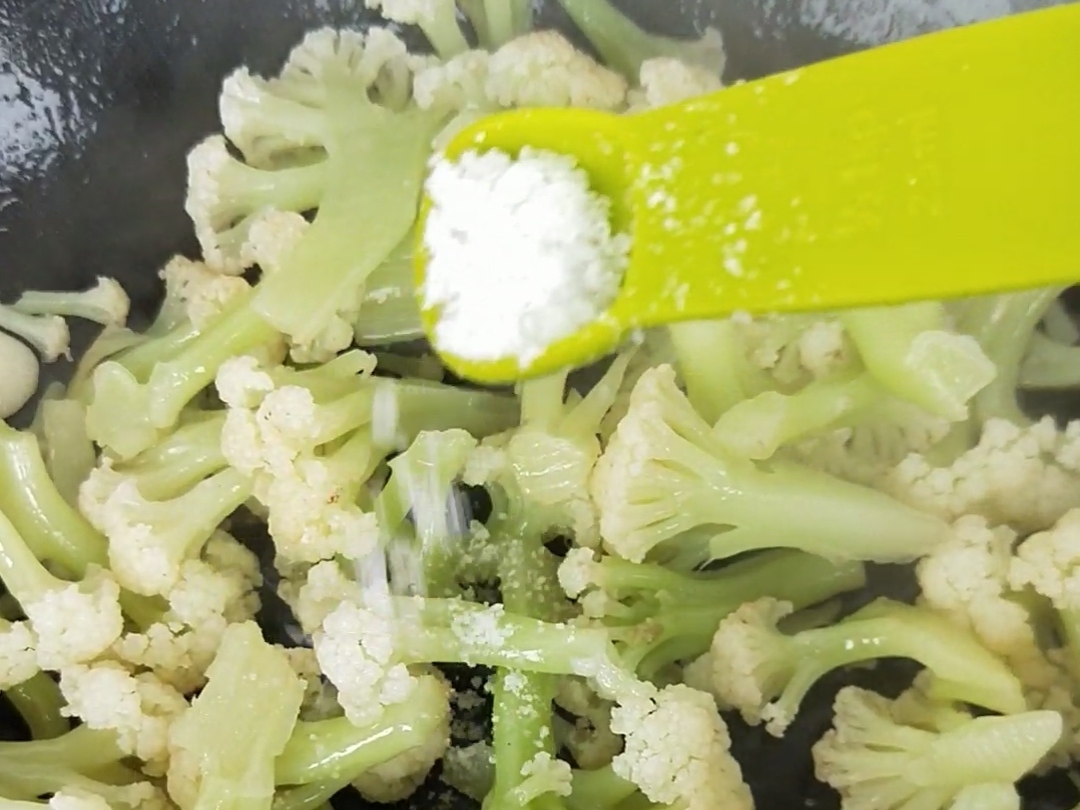 素炒青梗花菜的做法-家常味炒菜譜