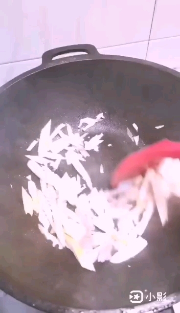 春筍燉豆腐的做法-家常味煮菜譜