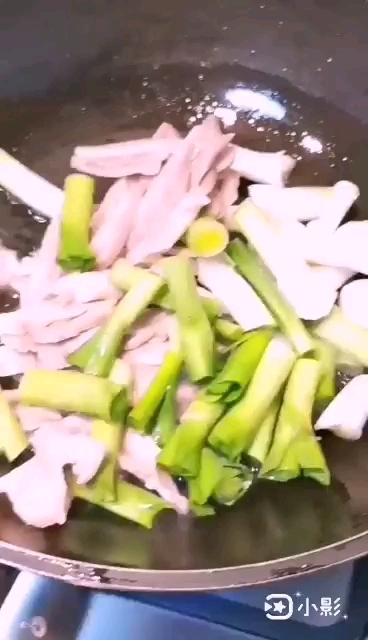 大蒜炒豬肚的做法-家常味炒菜譜