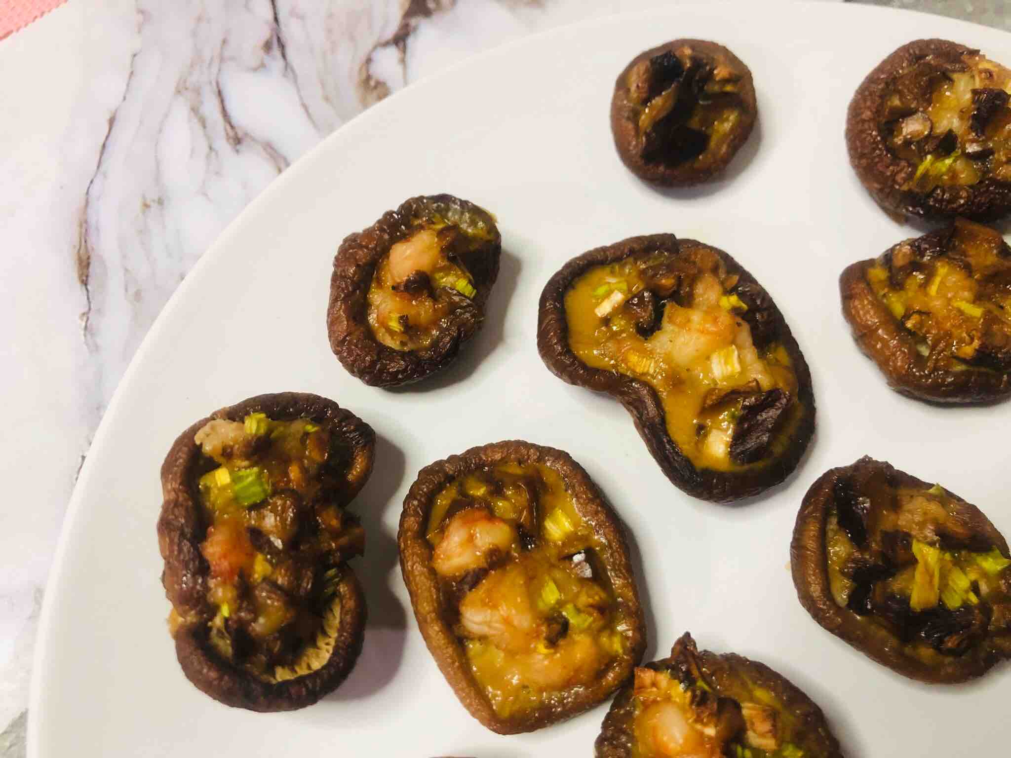 香菇蝦泥堡的做法-咸鮮味烤菜譜