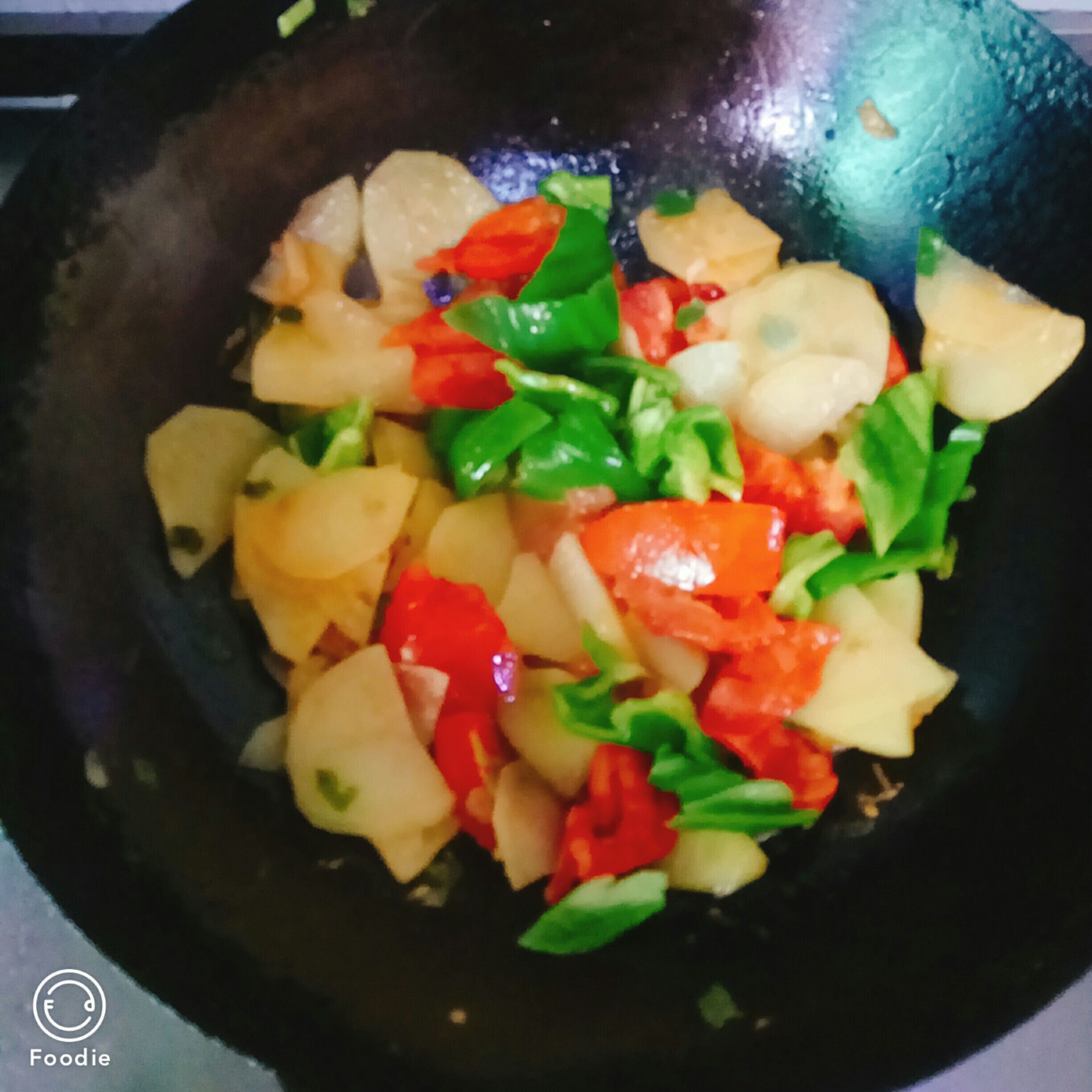 美味土豆片的做法-家常味炒菜譜