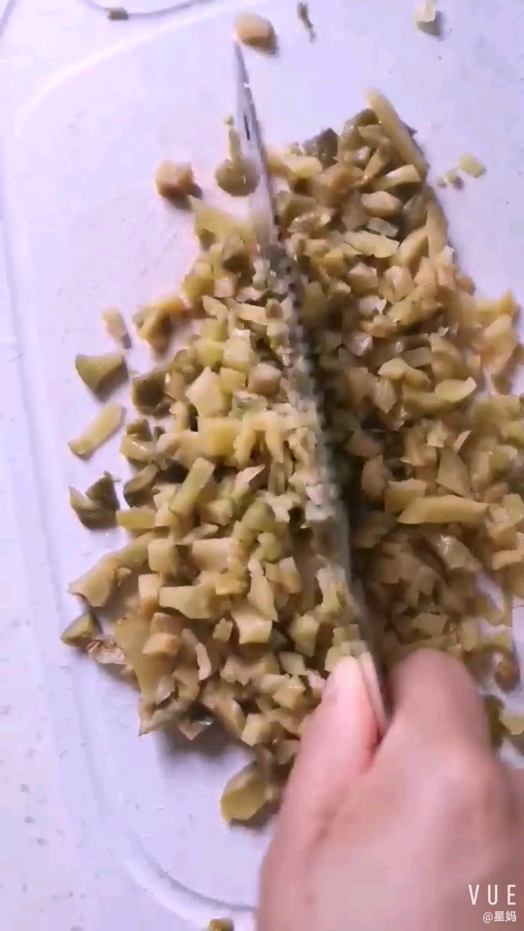 青椒塞肉的做法-家常味煮菜譜