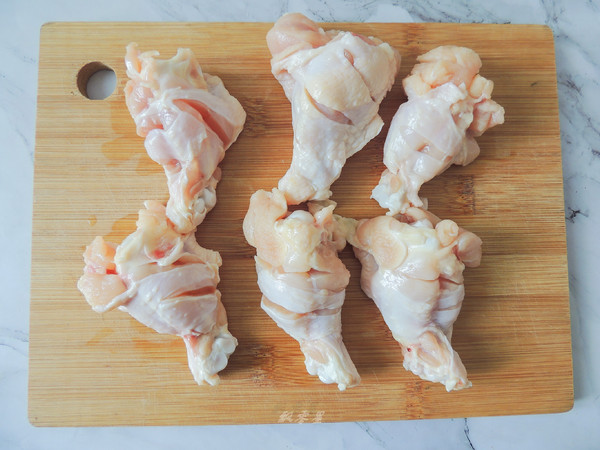 檸檬番茄烤翅根的做法-家常味烤菜譜