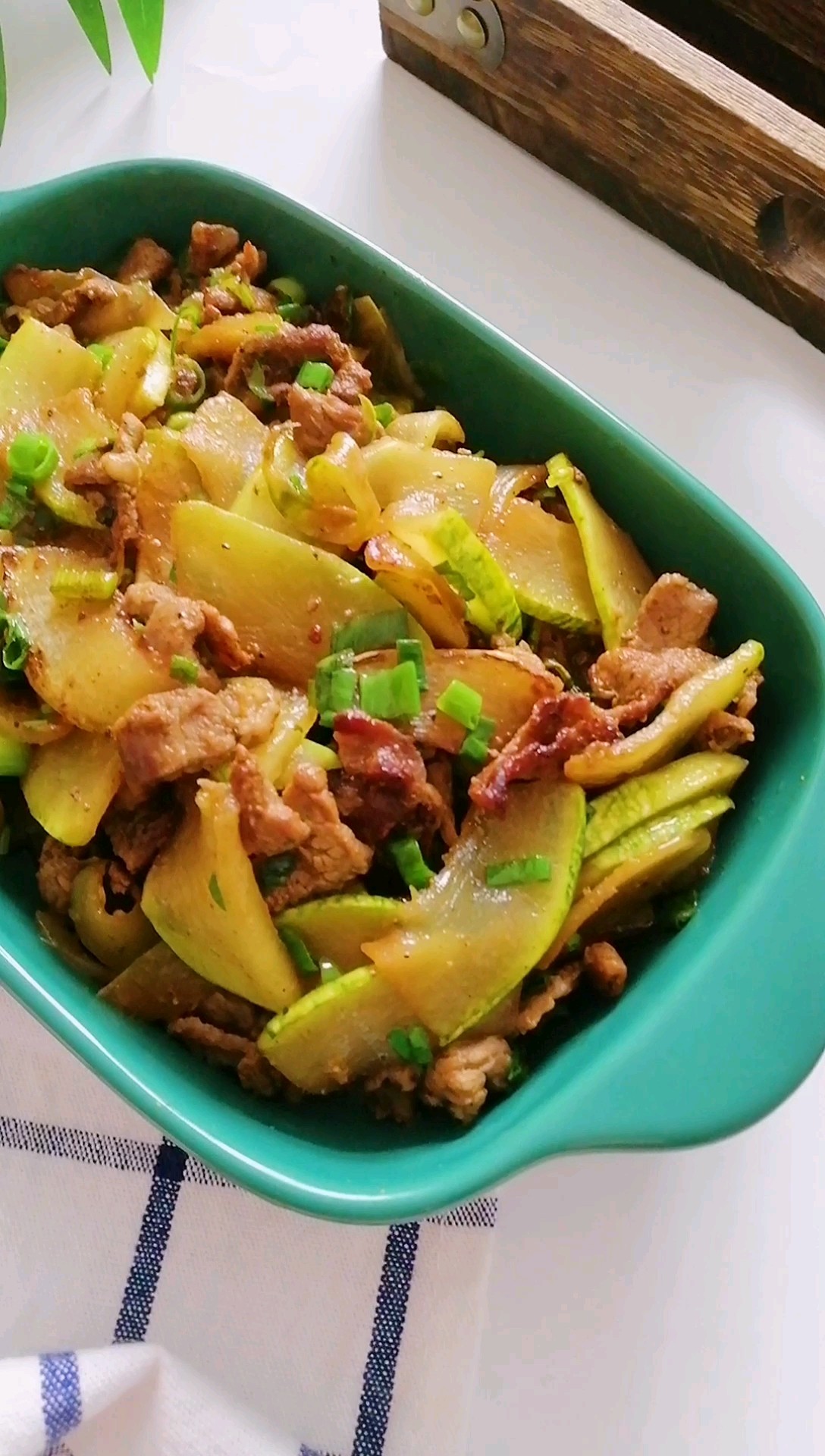 角瓜炒肉的做法-咸鮮味炒菜譜