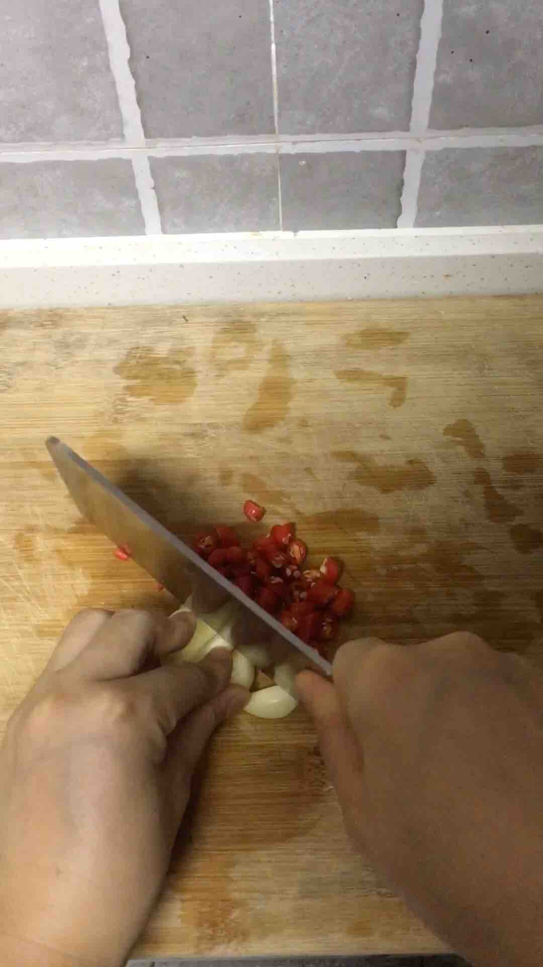 紅燒茄子的做法-家常味燒菜譜