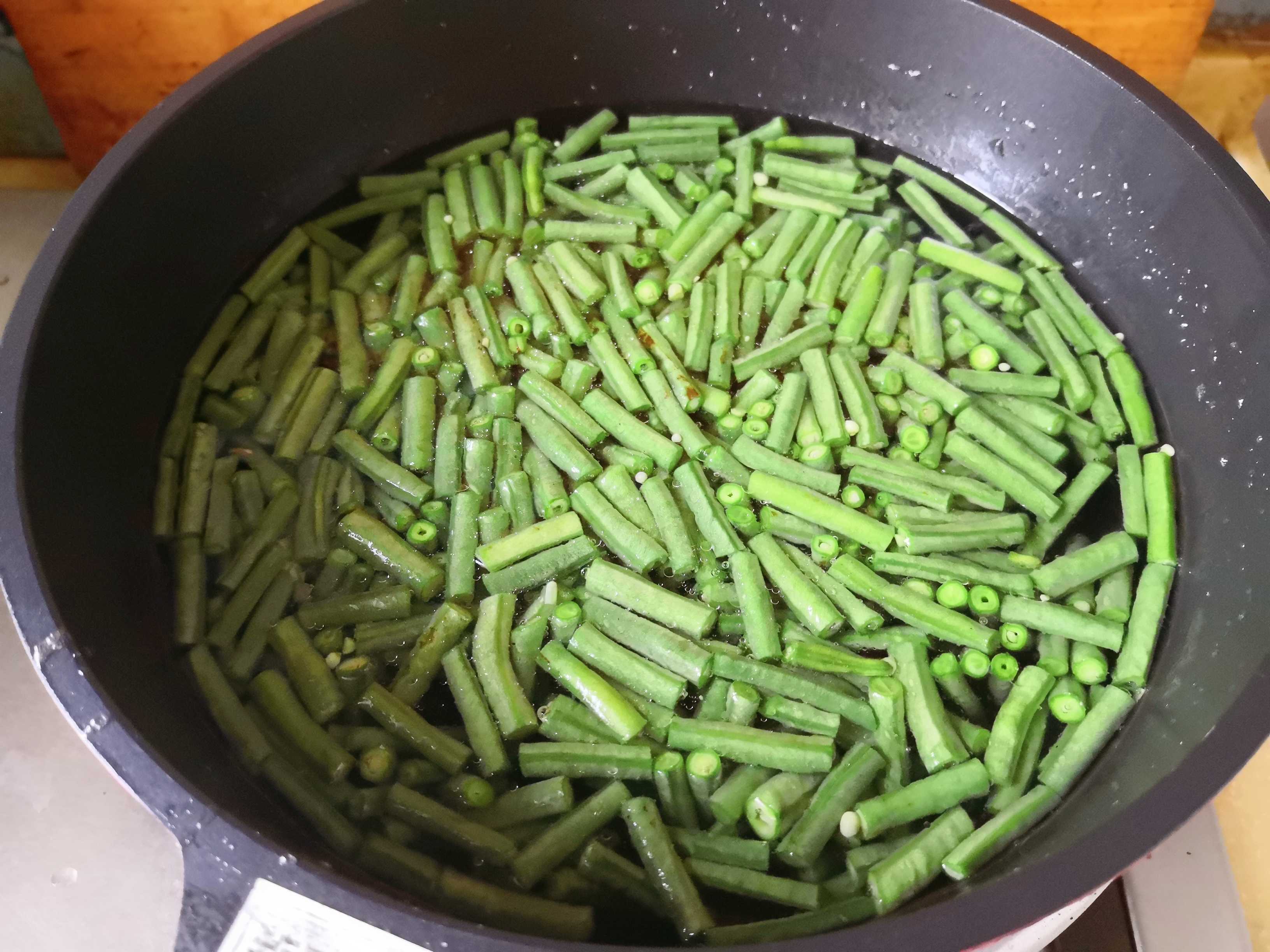 蒜泥豇豆的做法-酸辣味拌菜譜