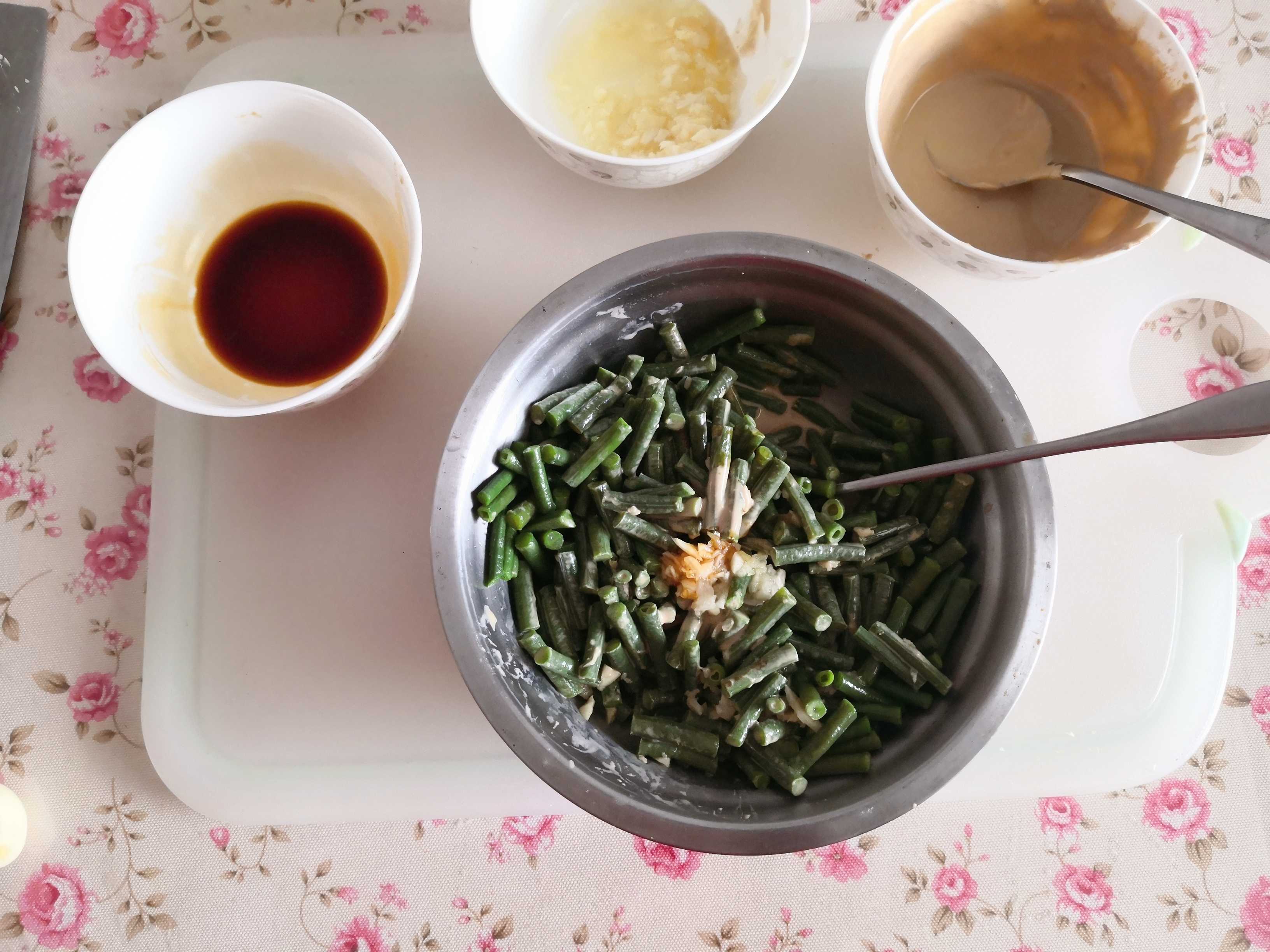 蒜泥豇豆的做法-酸辣味拌菜譜