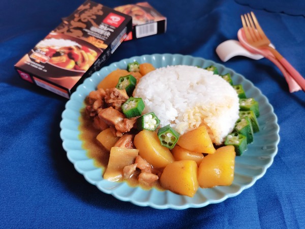 咖喱土豆燜雞的做法-咖喱味燒菜譜