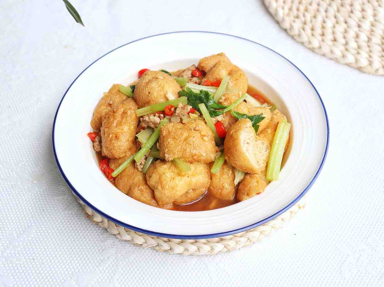 紅燒豆腐泡的做法-家常味燒菜譜