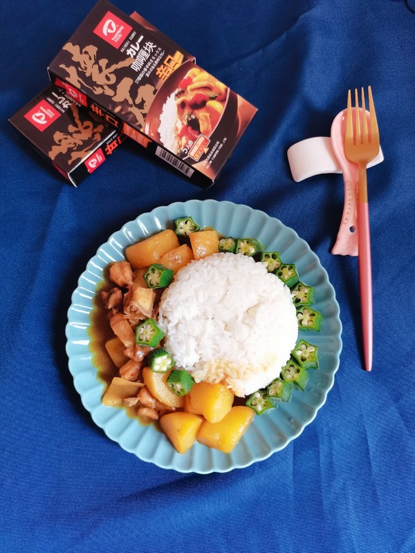 咖喱土豆燜雞的做法-咖喱味燒菜譜