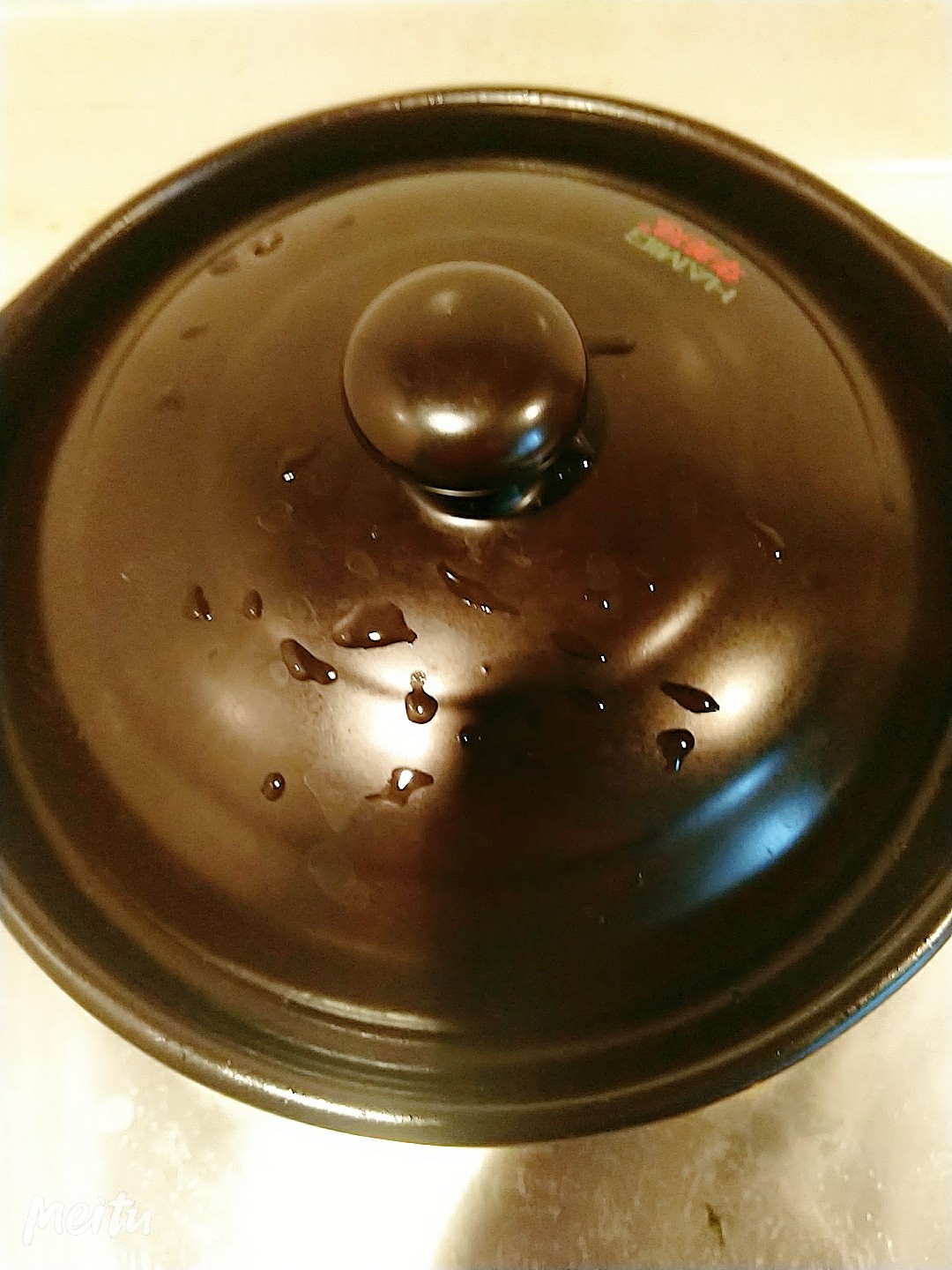 啤酒砂鍋雞翅煲的做法-咸鮮味燉菜譜