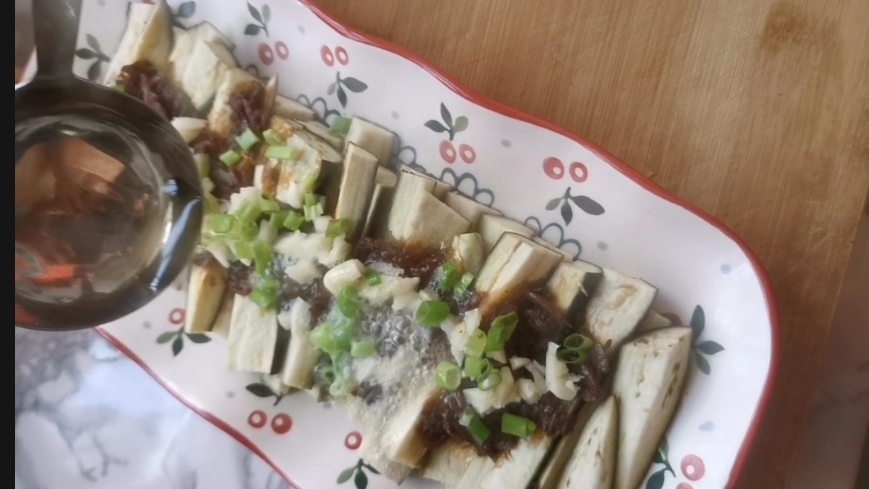 蝦蓉醬蒸茄子的做法-咸鮮味蒸菜譜