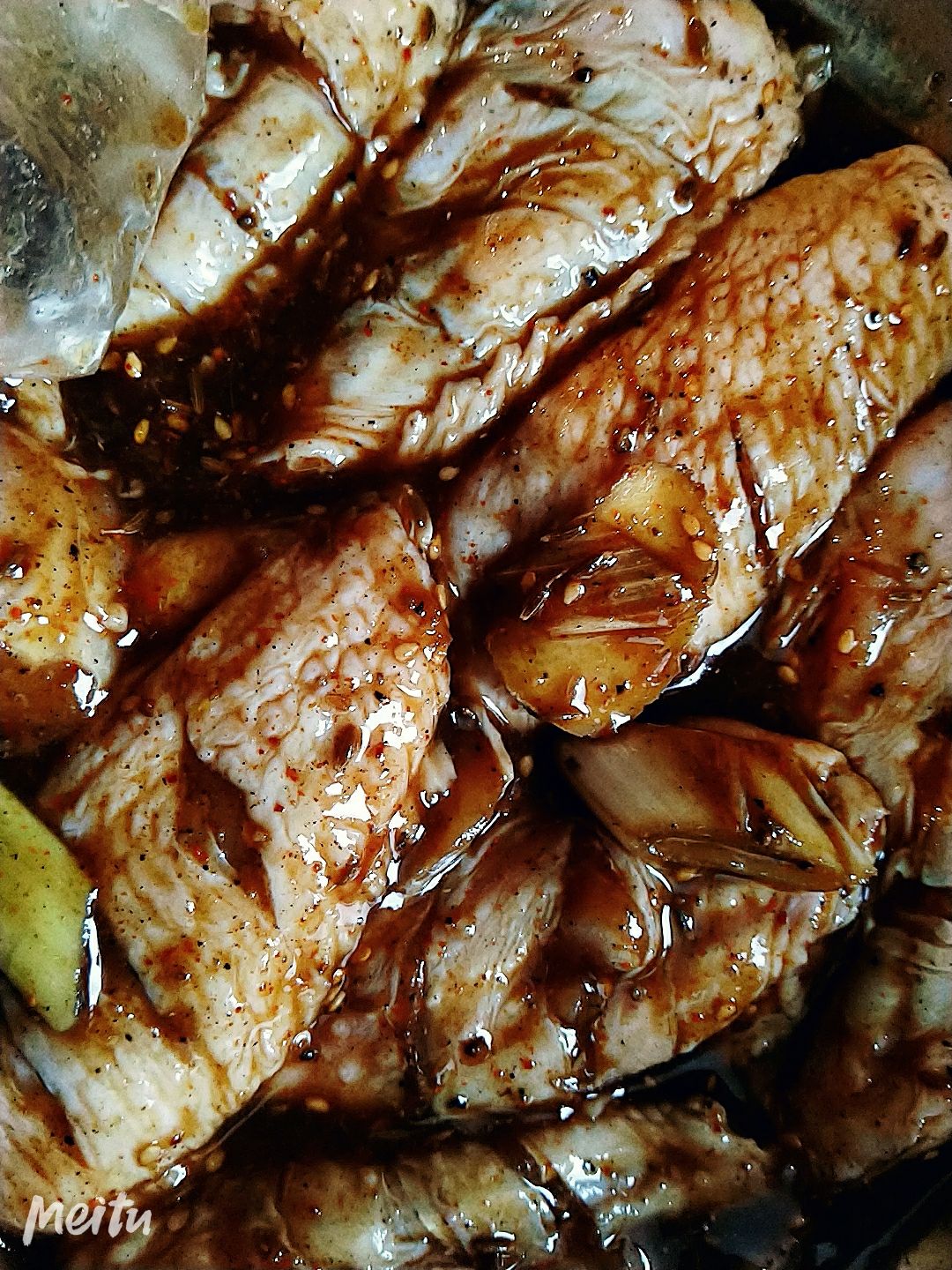 啤酒砂鍋雞翅煲的做法-咸鮮味燉菜譜