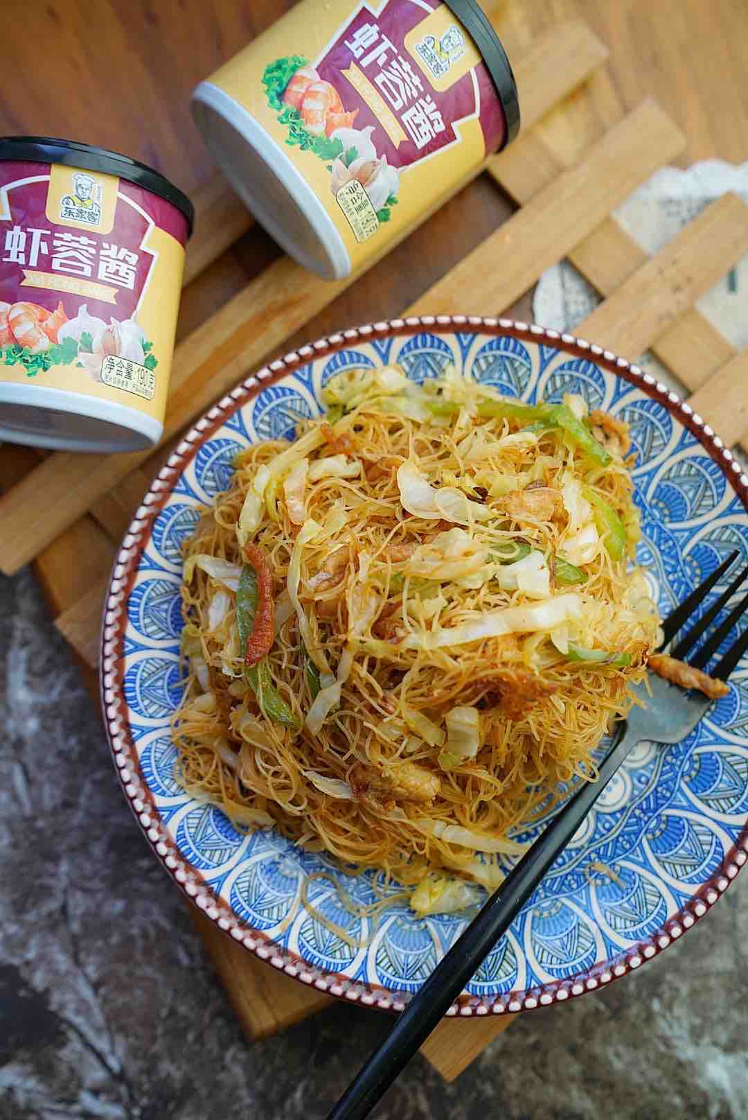 蝦蓉醬炒粉的做法-家常味炒菜譜