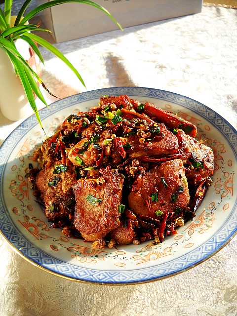 麻辣干煸魚的做法-麻辣味干煸菜譜