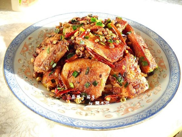 麻辣干煸魚的做法-麻辣味干煸菜譜