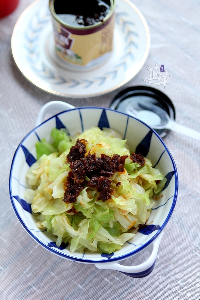 蝦蓉醬拌圓白菜的做法-咸鮮味拌菜譜