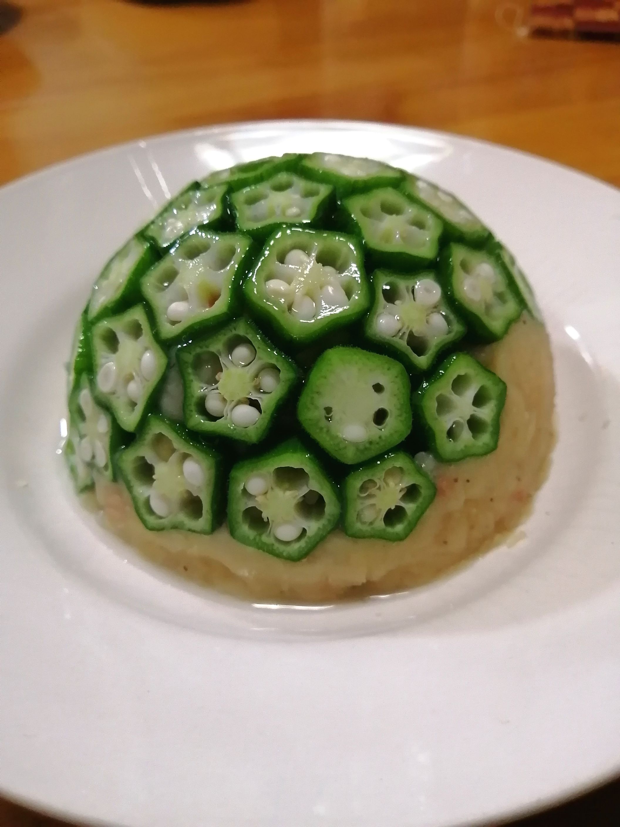 秋葵土豆泥的做法-家常味煮菜譜