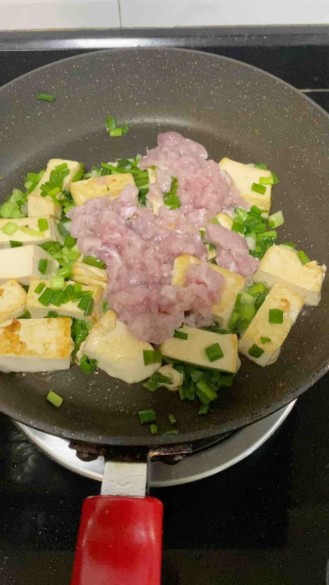 紅燒豆腐燜肉沫的做法-家常味燜菜譜