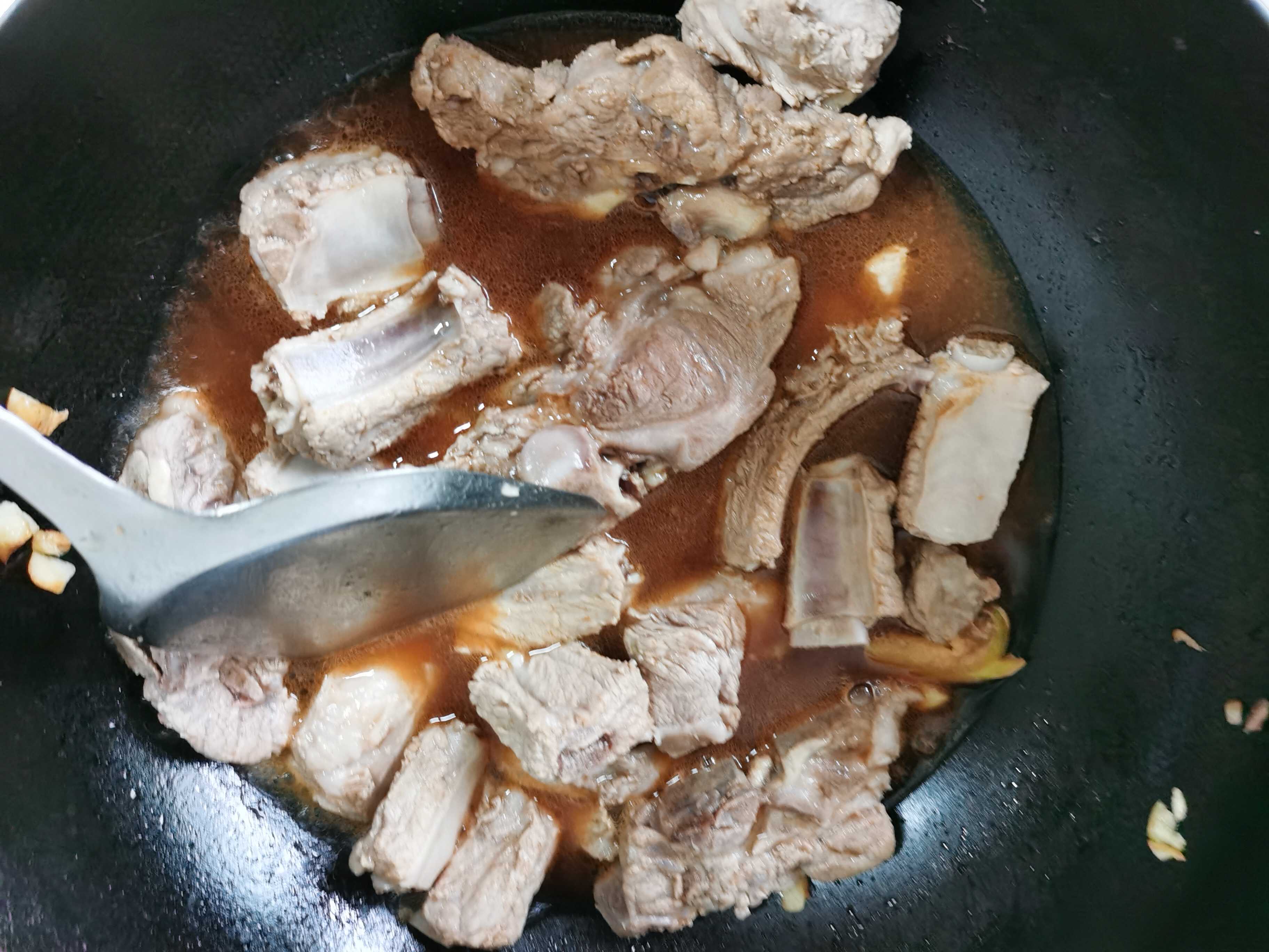 啤酒燒排骨的做法-家常味燉菜譜