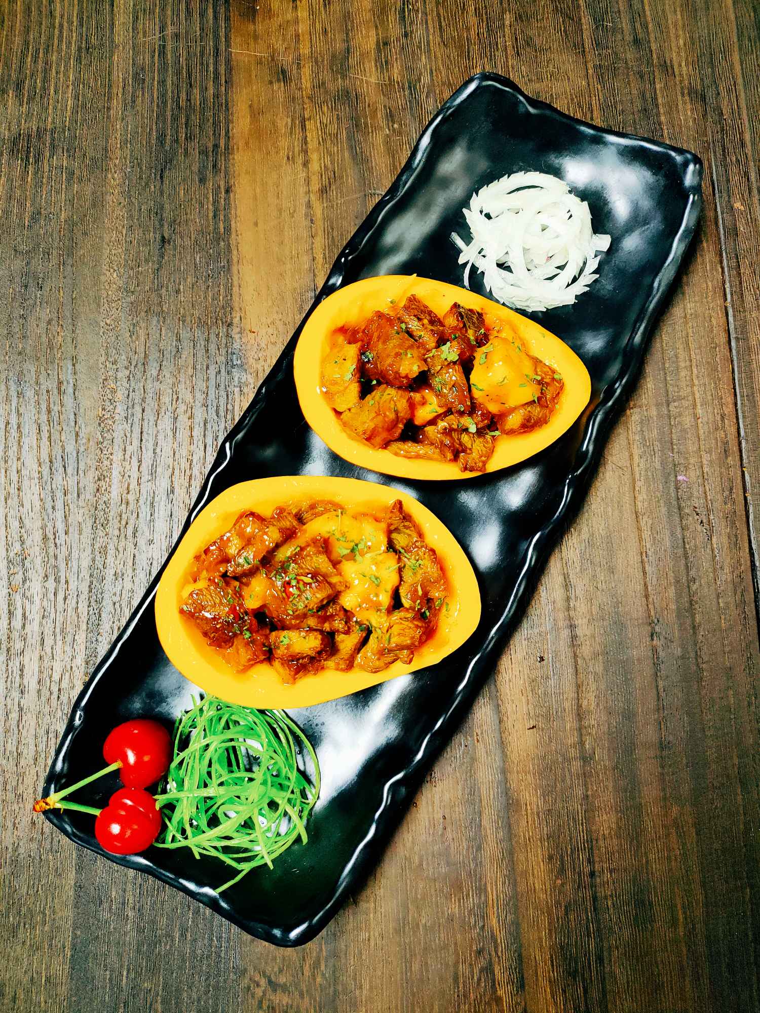 芒果牛肉粒的做法-家常味炒菜譜