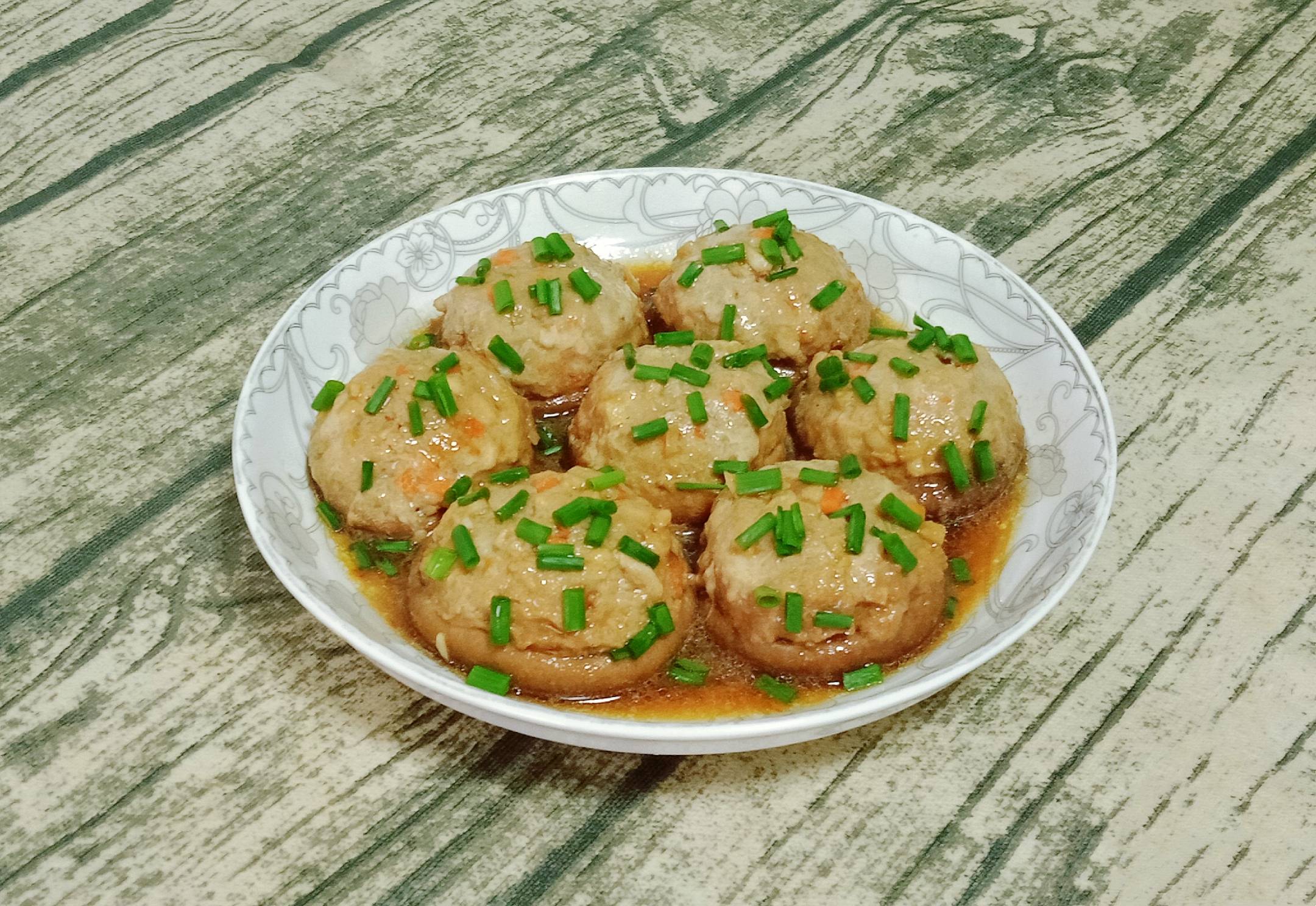 香菇釀肉 (燉）的做法-家常味燉菜譜