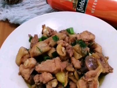 費爾德堡葡萄酒雞的做法-家常味煮菜譜