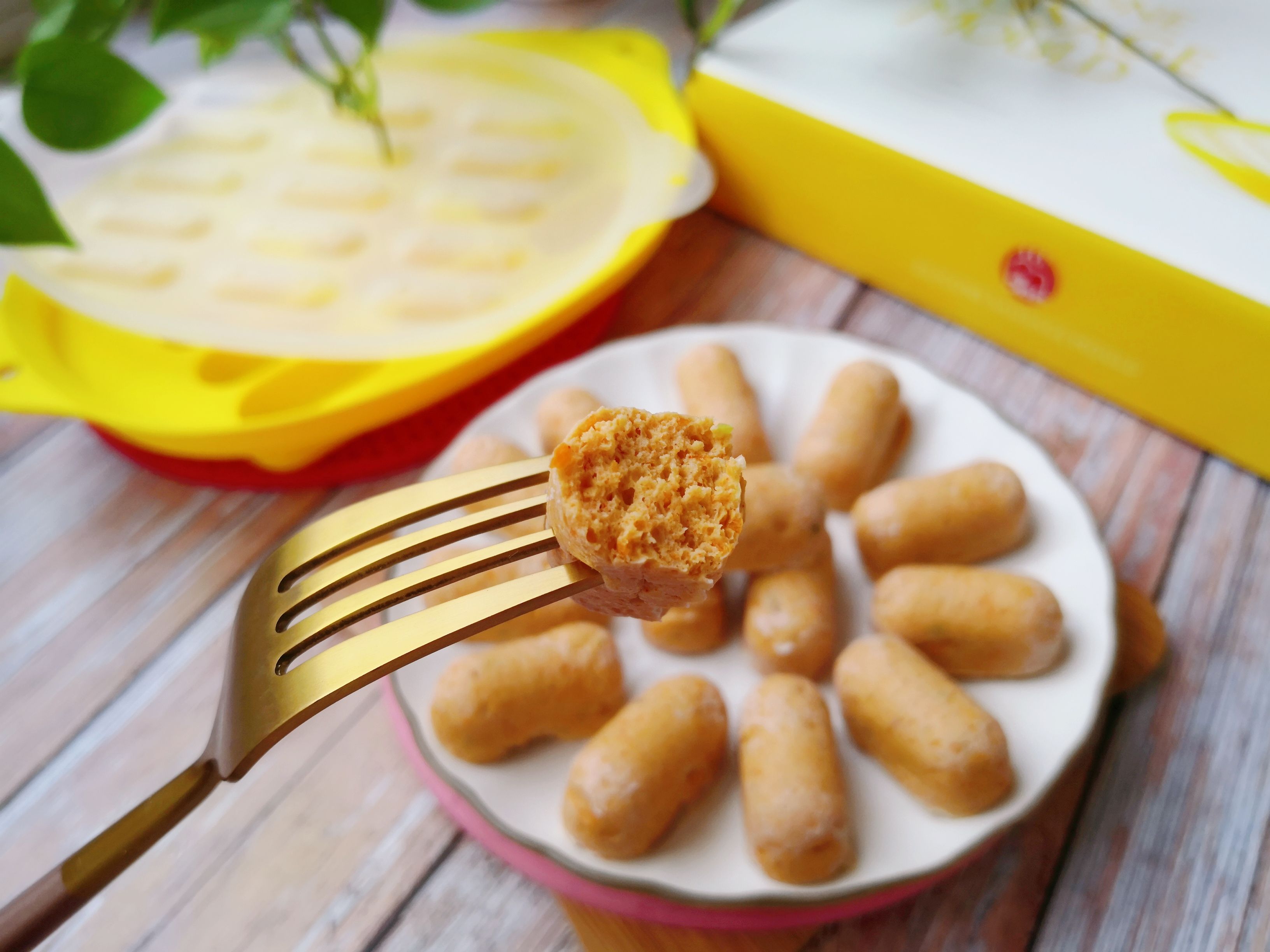 麻辣香腸的做法-麻辣味蒸菜譜