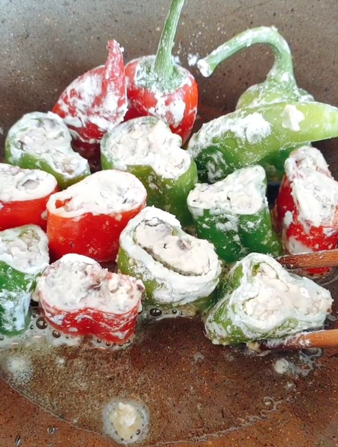 美人椒的做法-家常味煎菜譜