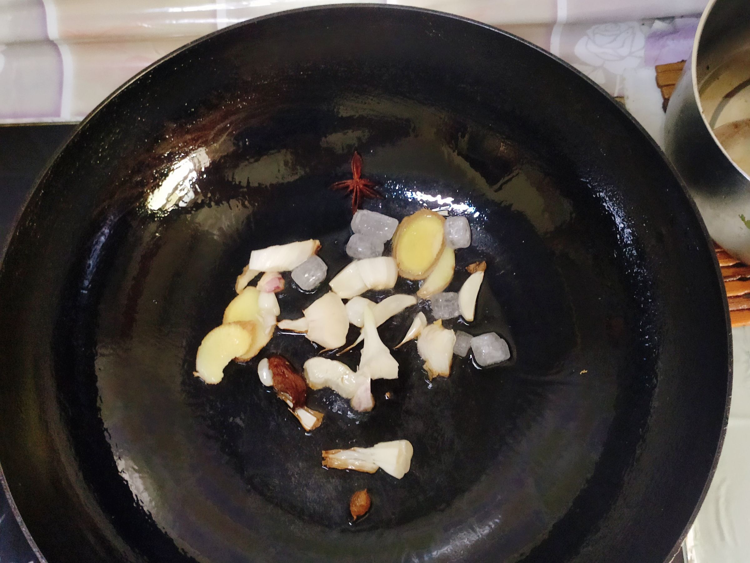 濃情蜜意一鍋出的做法-咸鮮味燉菜譜