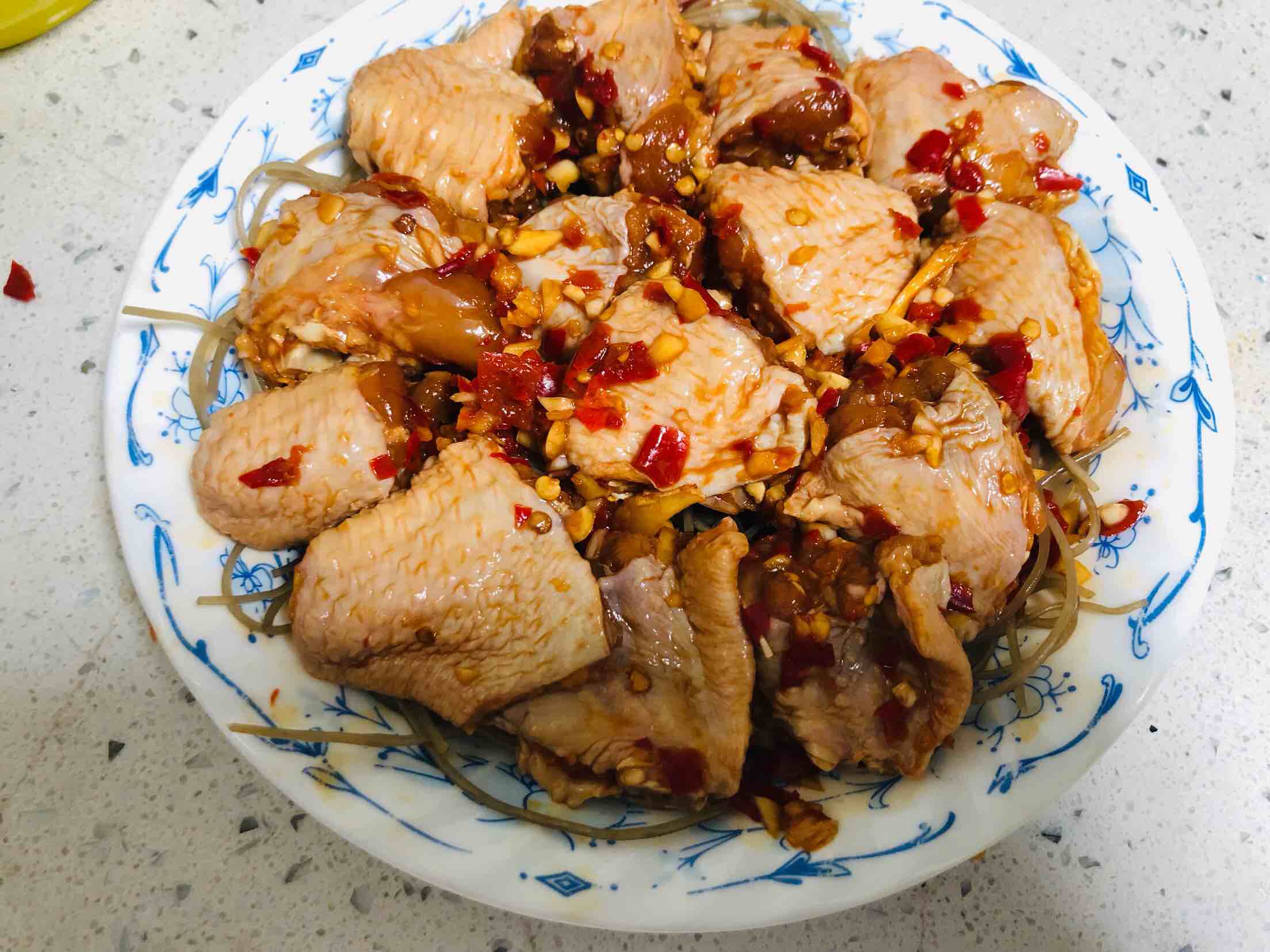 剁椒雞翅的做法-家常味蒸菜譜