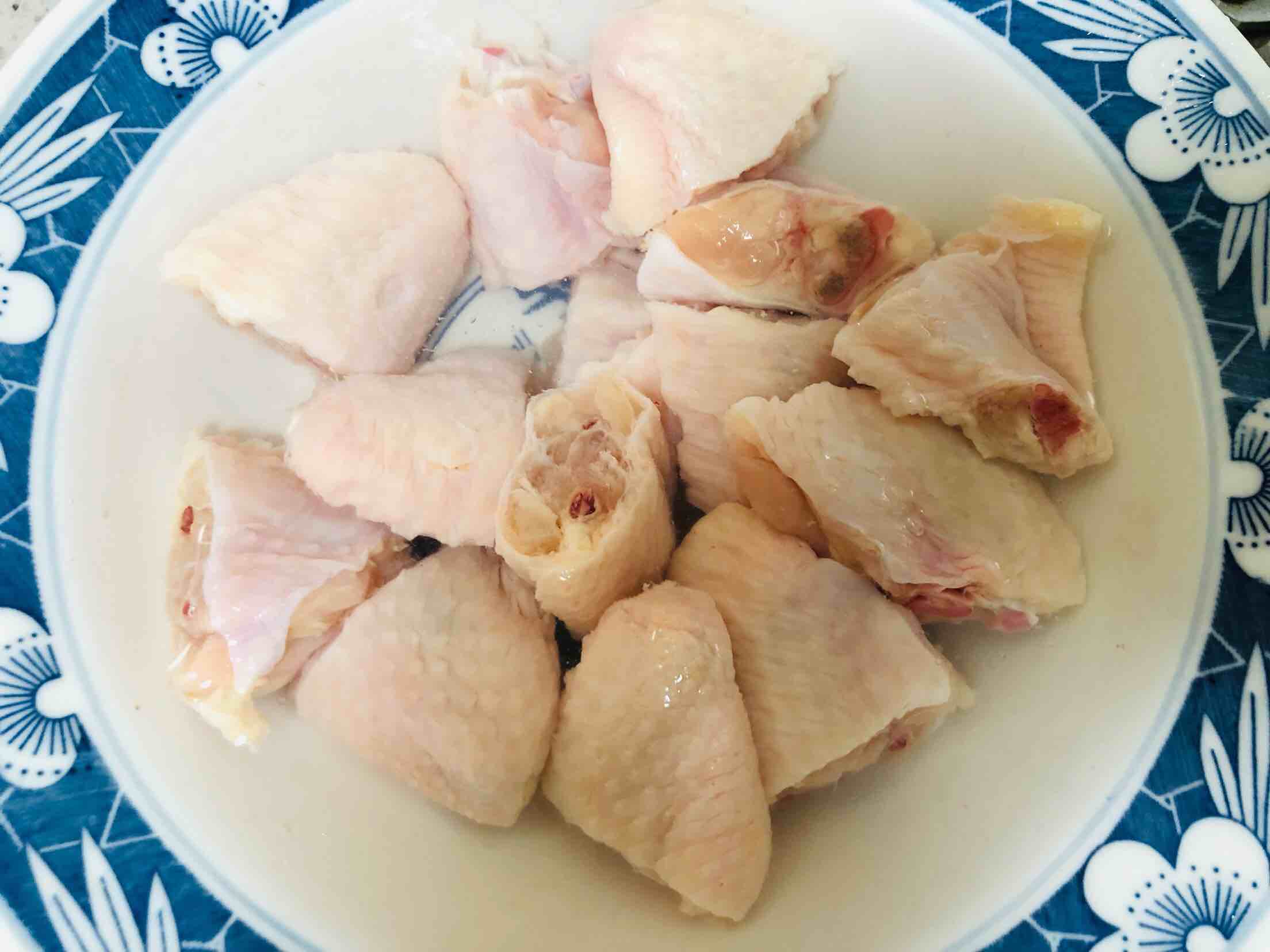 剁椒雞翅的做法-家常味蒸菜譜