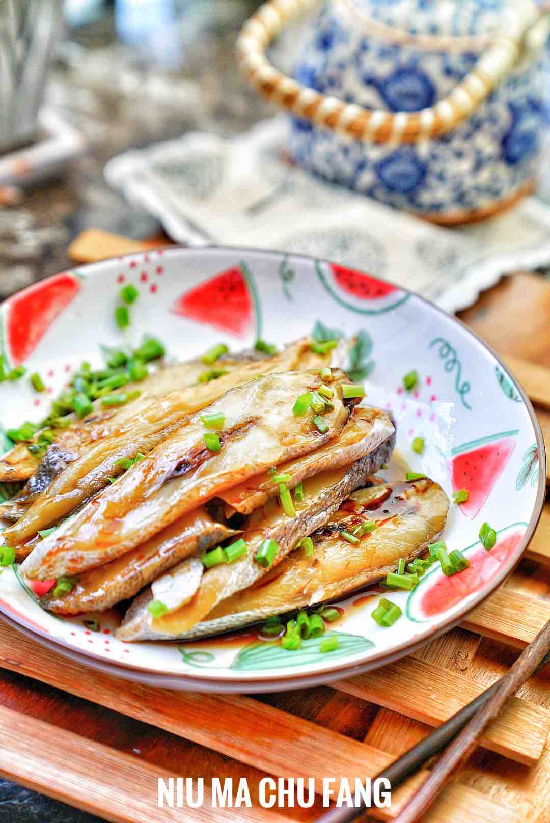 蔥姜蒸鮸魚片。的做法-咸鮮味蒸菜譜