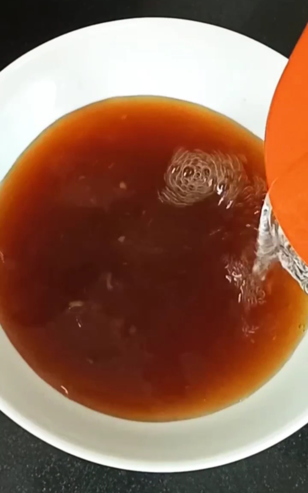 豆瓣醬炒花甲的做法-家常味炒菜譜