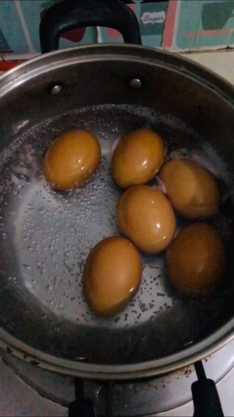 方便快捷又營養美味的茶葉蛋的做法-咸鮮味煮菜譜