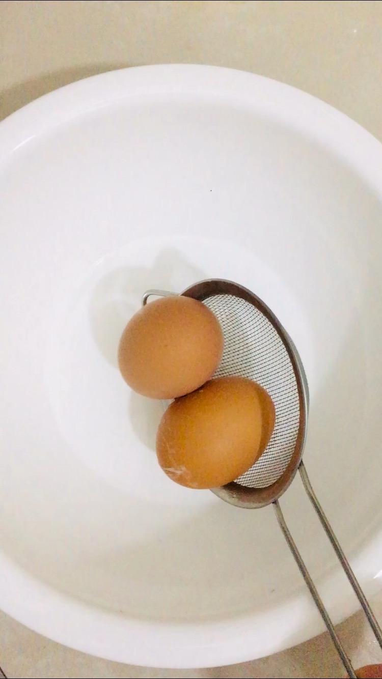 方便快捷又營養美味的茶葉蛋的做法-咸鮮味煮菜譜