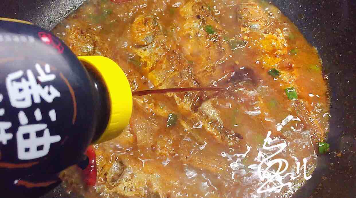 香辣小黃魚的做法-香辣味燉菜譜