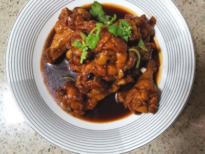 可樂(lè)雞翅根的作法-酸甜味燒菜譜